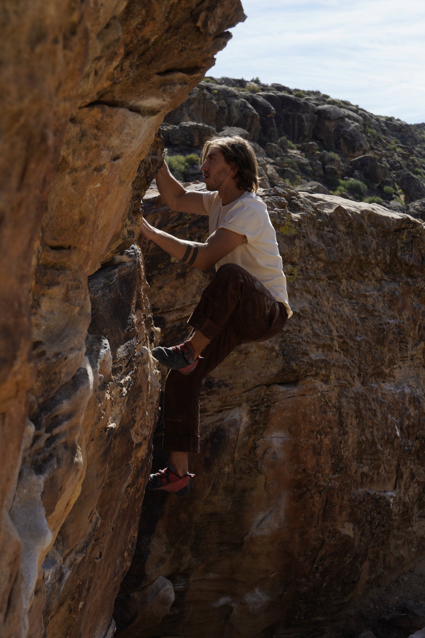 ENCUENTRA SHORT SLEEVE ONYX